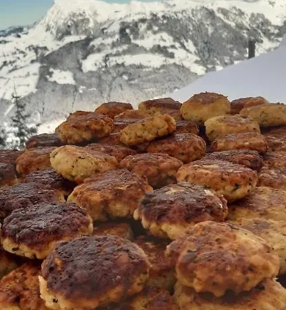 Kro Hocheckhuette On Of The Hahnenkamm Mountain