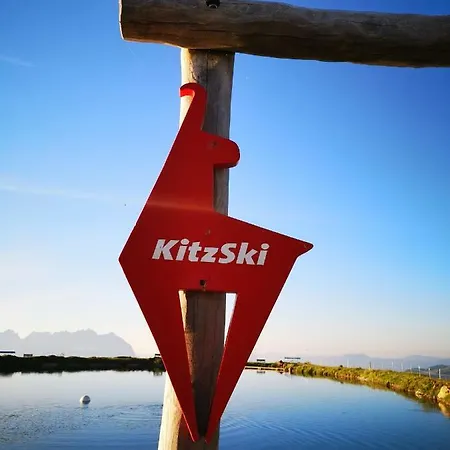 Hocheckhuette On Of The Hahnenkamm Mountain Inn *