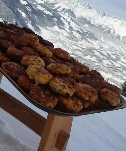 Estalagem Hocheckhuette On Of The Hahnenkamm Mountain