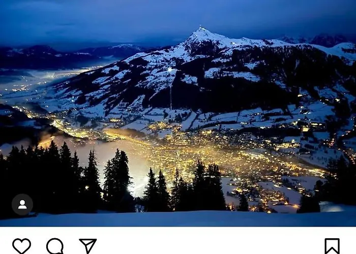 Estalagem Hocheckhuette On Of The Hahnenkamm Mountain *