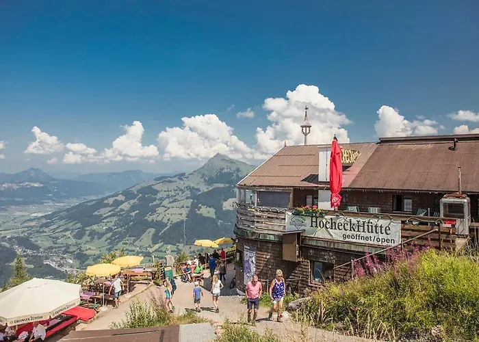 Estalagem Hocheckhuette On Of The Hahnenkamm Mountain Kitzbühel