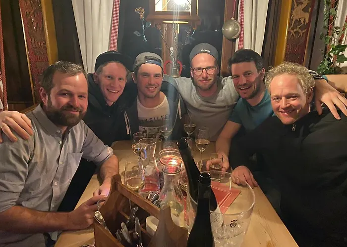 Hocheckhuette On Of The Hahnenkamm Mountain Estalagem Kitzbühel