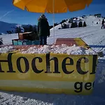 Hocheckhuette On Of The Hahnenkamm Mountain Värdshus *